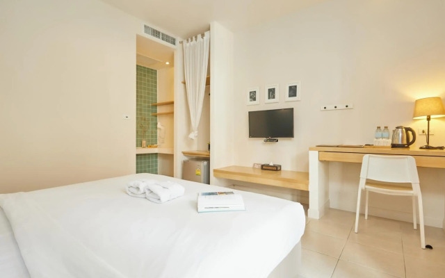 Talay Hotel & Villa