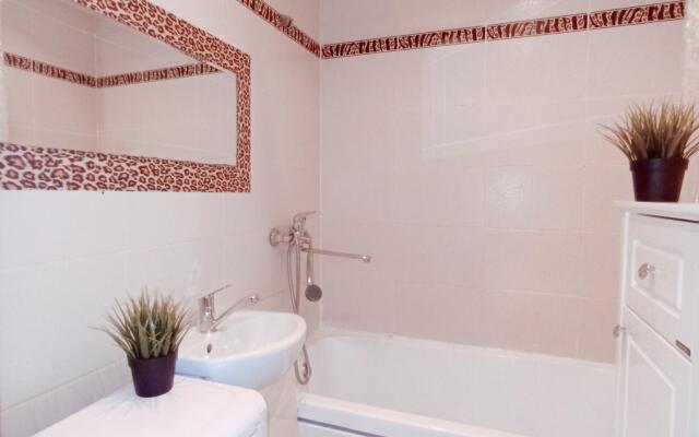 Апартаменты на улице Российская 206