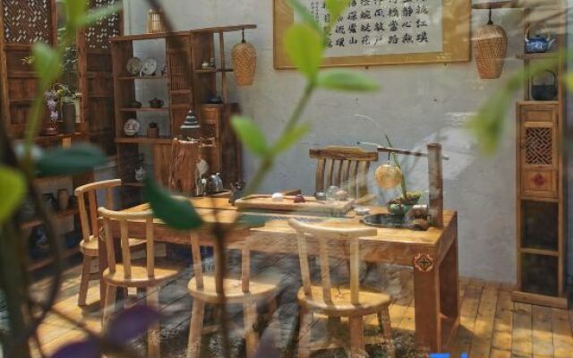 Yunshe Puju Guesthouse