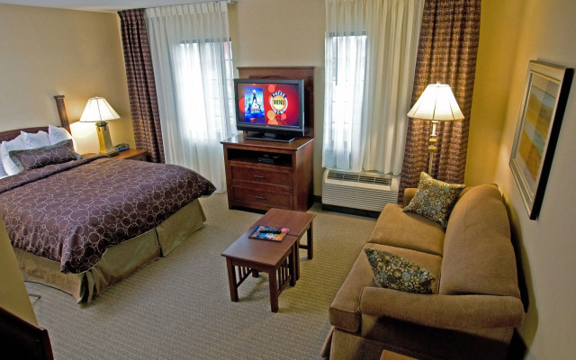 Hawthorn Suites by Wyndham Williamsville Buffalo Airport