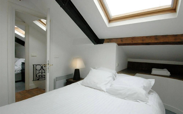 Mithouard Apartment