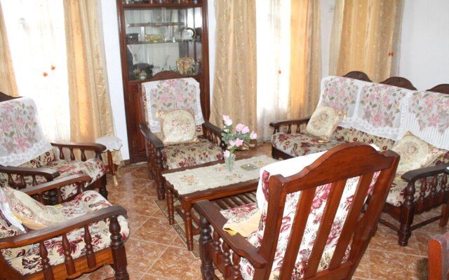 House with 3 Bedrooms in Phoenix, Vacoas-Phoenix, with Enclosed Garden And Wifi