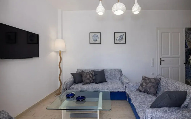 Zen Beach House in Tinos 1