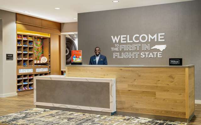 Hampton Inn & Suites Raleigh Midtown