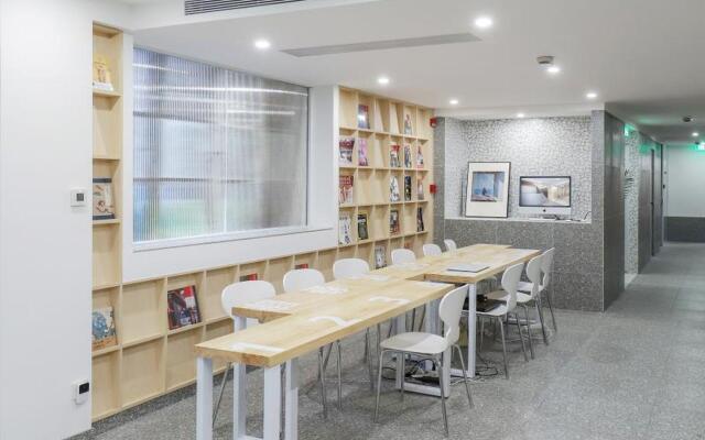 WeFlow Hostel - Shanghai Xintiandi