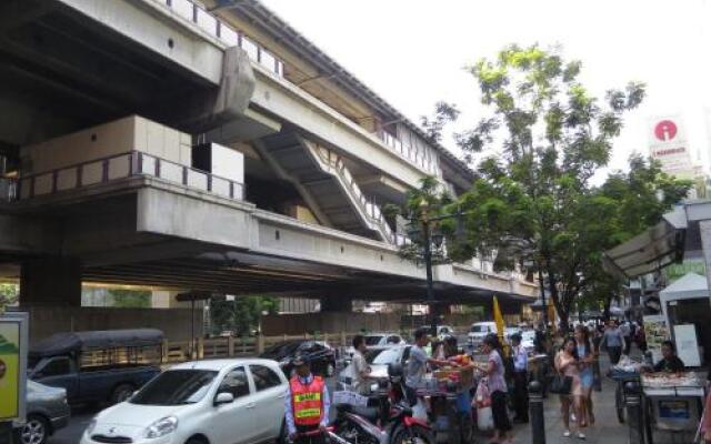 Silom3 Apartment