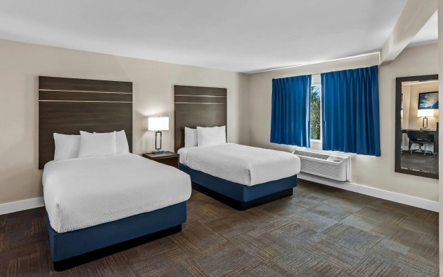 Travelodge by Wyndham Santa Rosa Wine Country