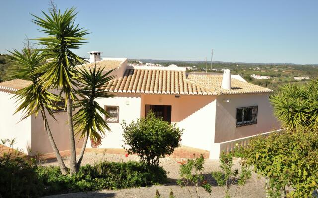 Modern Villa in Lagos With Private Swimming Pool