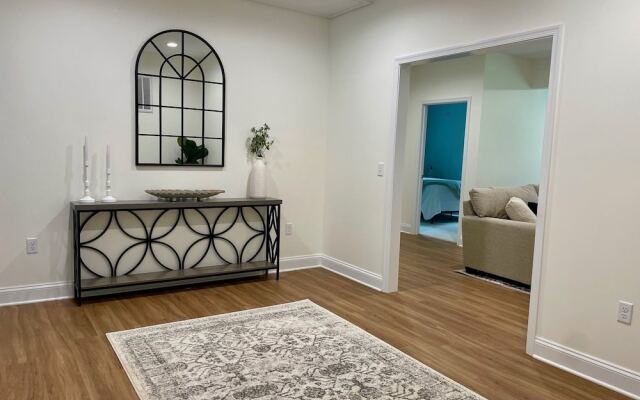 Woodhaven: Your Serene Countryside Escape 5 Bedroom Farmhouse by RedAwning