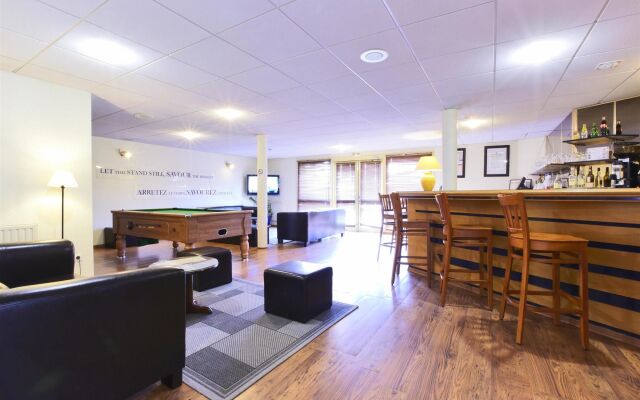 Kyriad Dunkerque Sud - Loon Plage