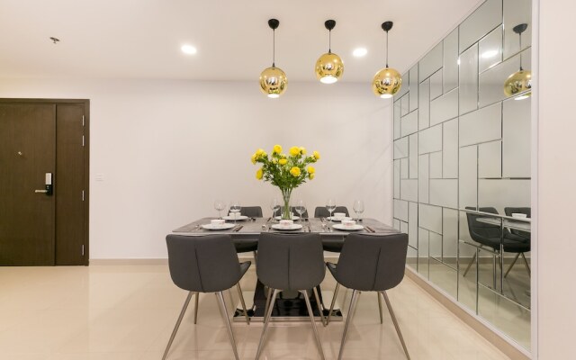 Rivergate Apartment By MM Home