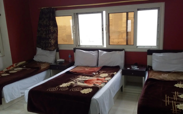 Isis Hostel 2