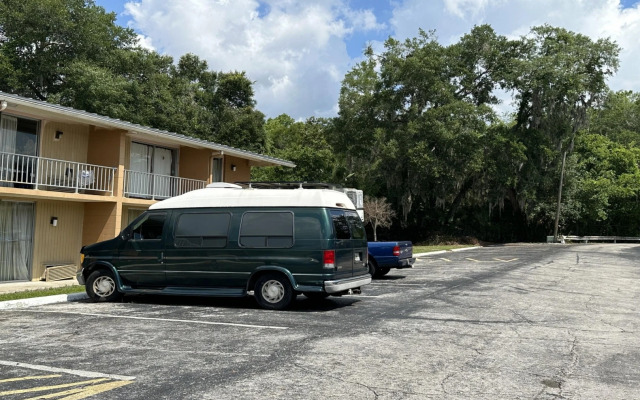 Knights Inn Gainesville