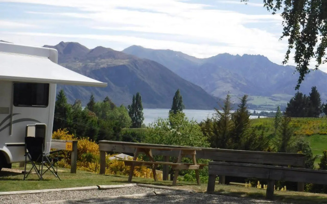 Mt Aspiring Holiday Park