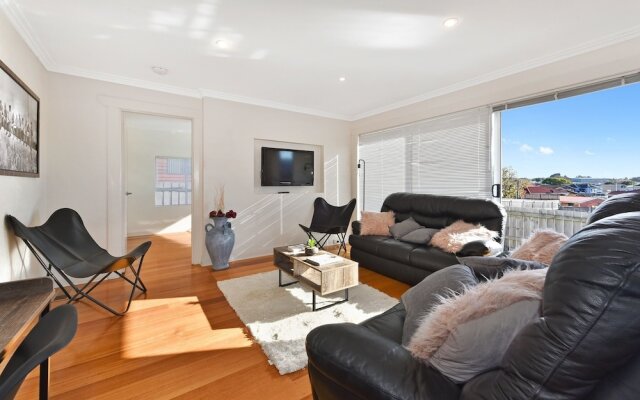 Spacious and Bright 4 Bedroom Home