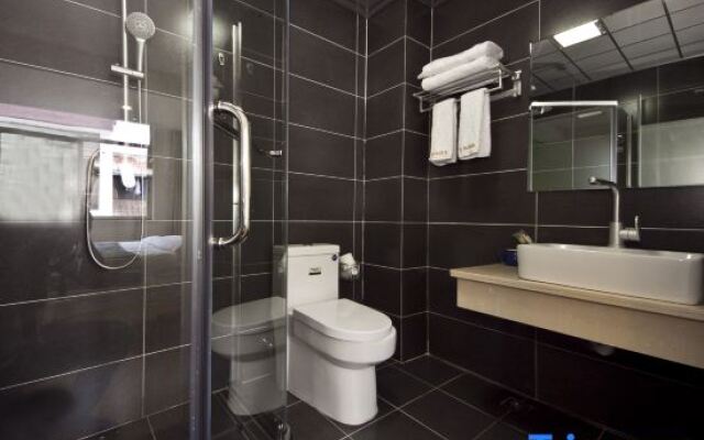 Youyou Qilan Hostel