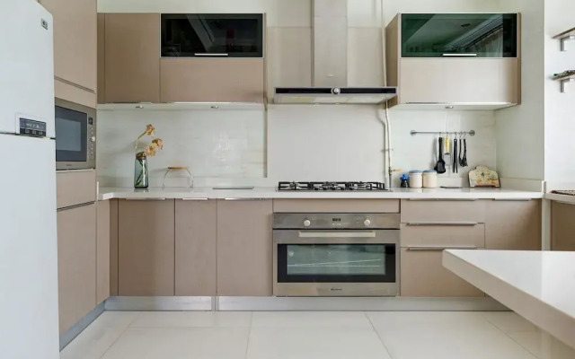 Vesta - Luxury APT - 3BR - Park View Residence