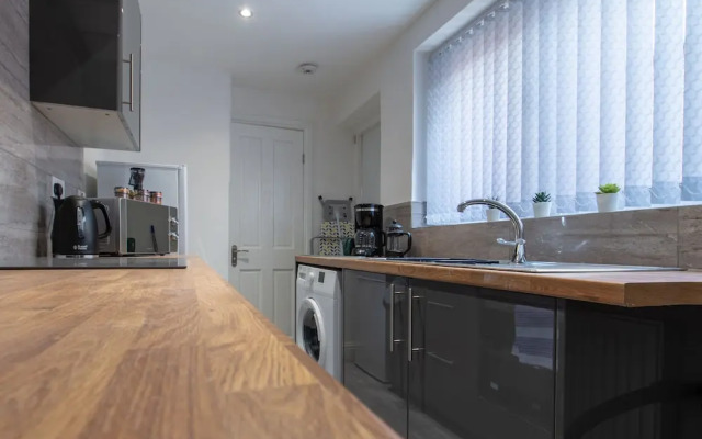 Lux Apartments 3 Bedroom House - Bala