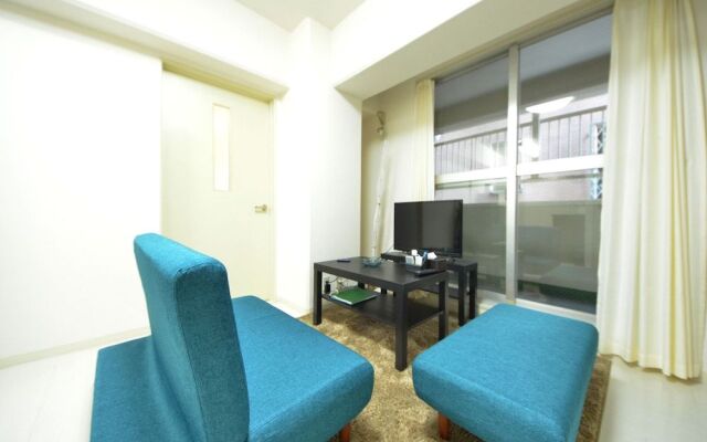 Bird Land in Shinsaibashi east