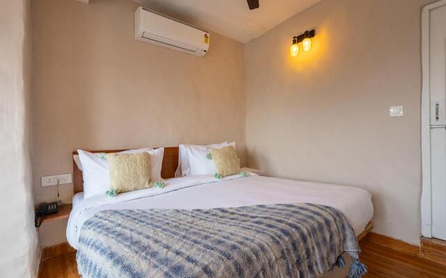 Maati Resort by the Lake Hill