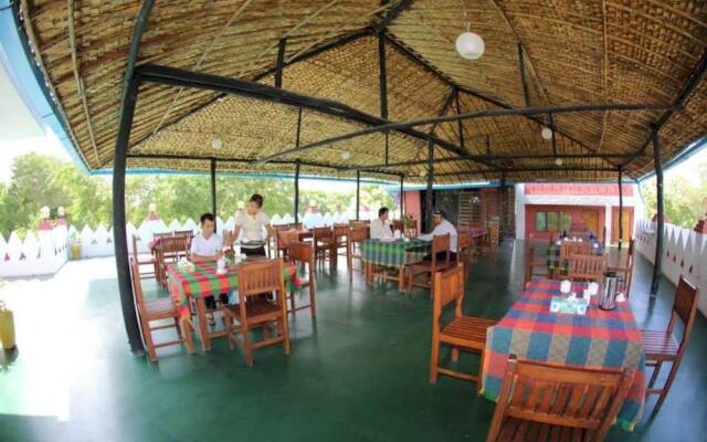 Dormitory @ Bagan Empress Hotel