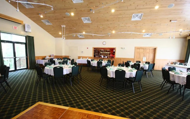 Maple Hill Farm Inn