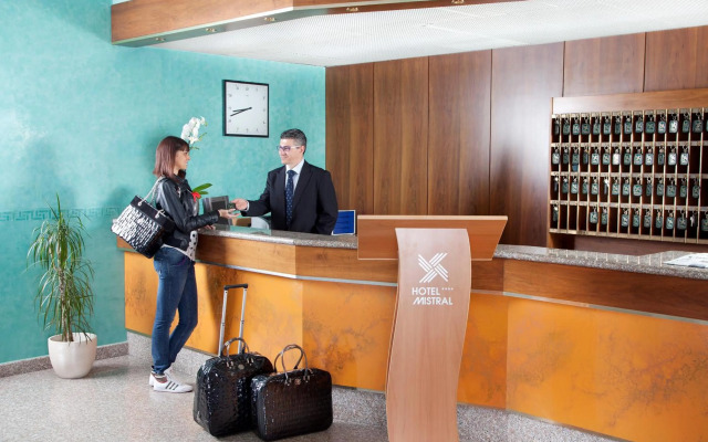 Hotel Mistral