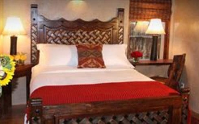Antigua Inn