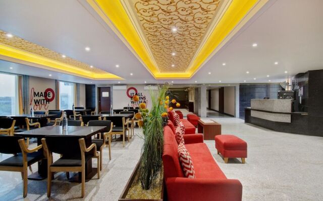 Collection O 132 New Aatish Market