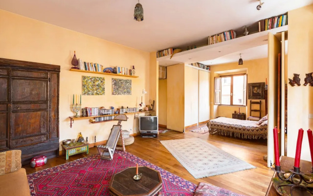 Lovely 2-bed Apartment in Roma