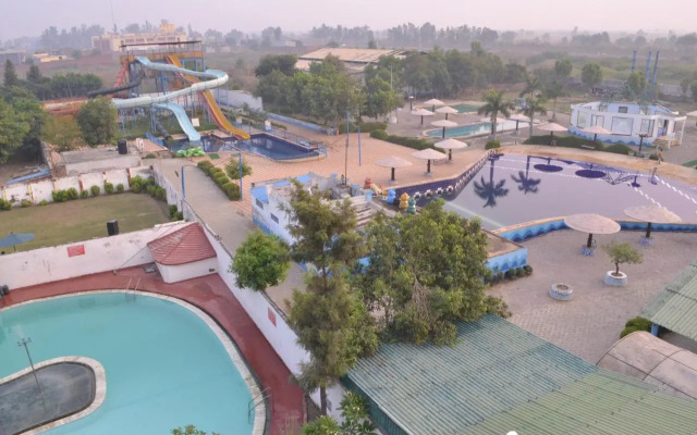 Club Platinum Resort