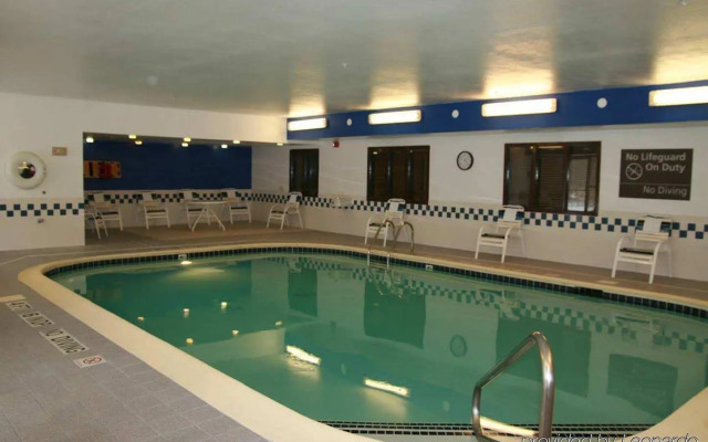 Countryside Inn and Suites