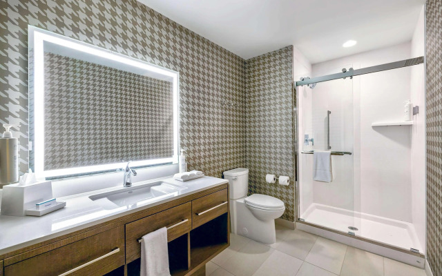 Home2 Suites by Hilton Minneapolis Downtown, MN