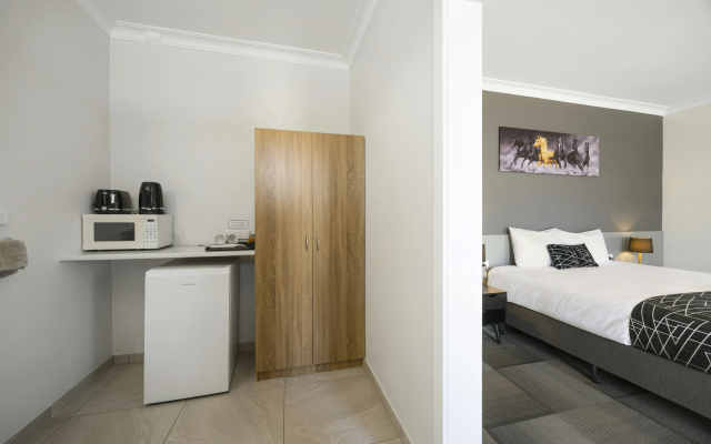 Castle Motel Bairnsdale – Guest Rooms – Bairnsdale
