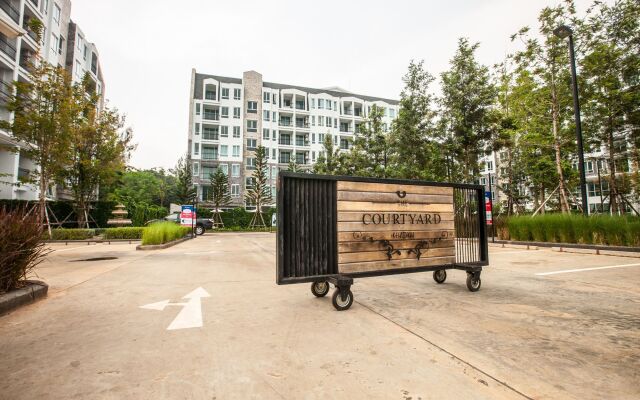 Courtyard Khaoyai by P.K.