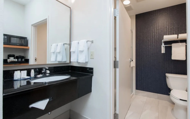Fairfield Inn & Suites By Marriott - Brunswick