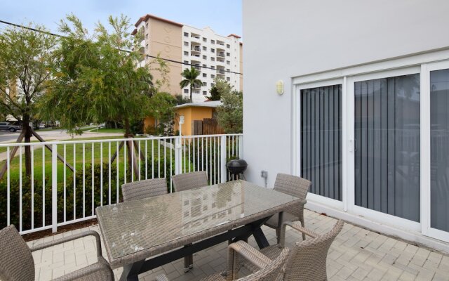 Pompano Suites by the Beach