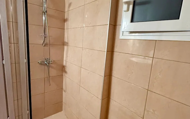 Cozy Apartment in Agios Loukas