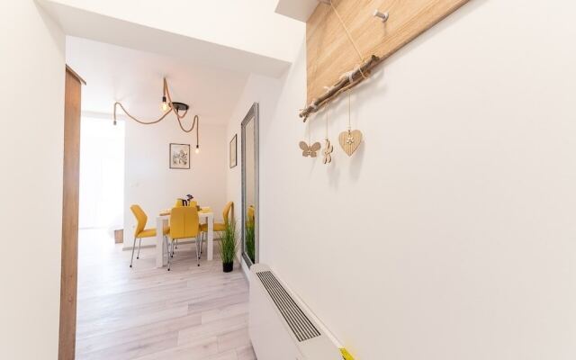 Renci - Great Location & sea View - A1