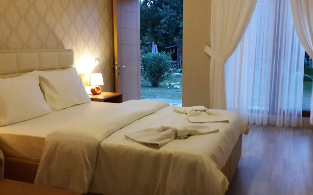Sapanca Taş Ev & Bungalow