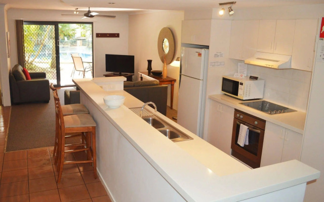 Outrigger Bay Apartments