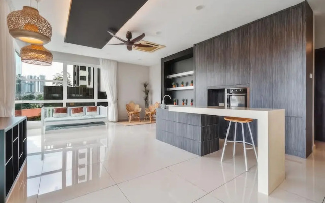 The Embassy Row 206 Apartments