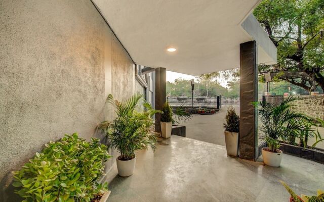 OYO Townhouse 073 Swargate