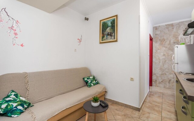 Nice Home in Pag With Wifi and 5 Bedrooms