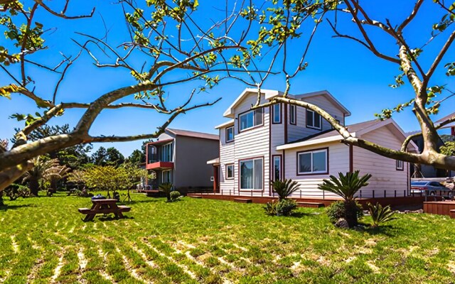 Seogwipo Hae-dam Pension