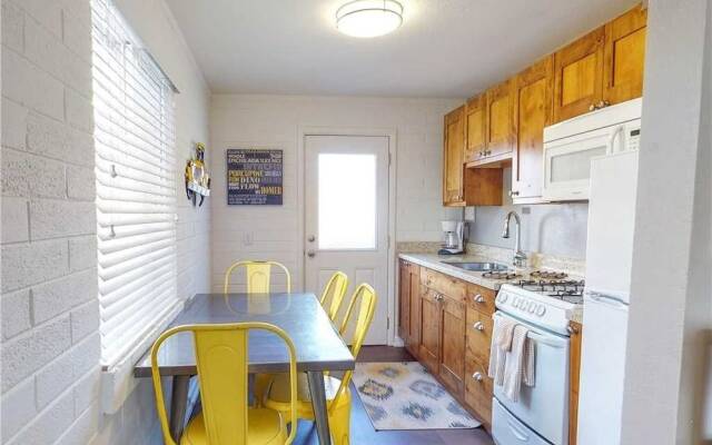 Purple Sage Flats #3 1 Bedroom Apts