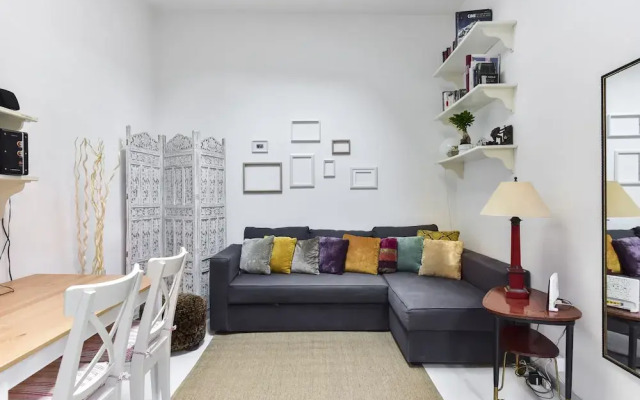 Monti Secret Garden Apartment