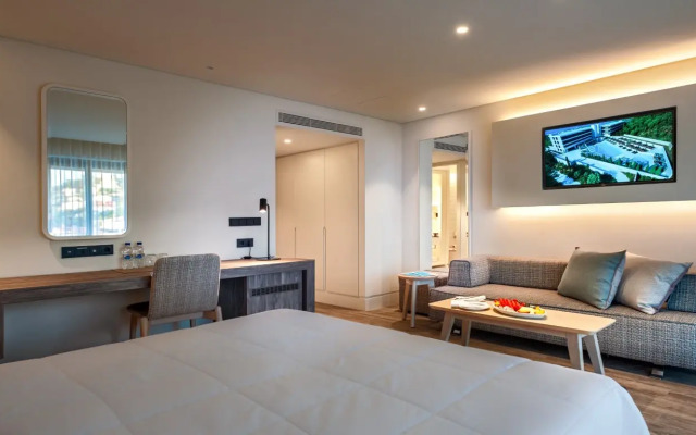 Eden Beach Hotel Club Attica