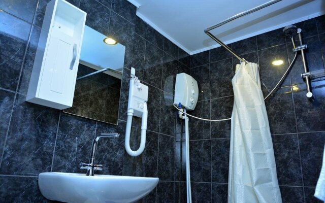 Sanahin Bridge Hotel