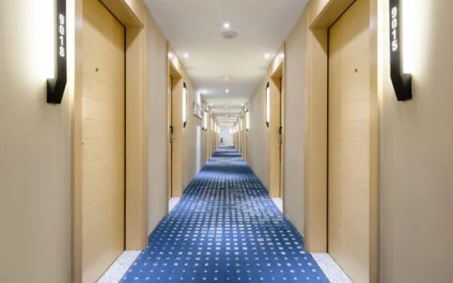 City Comfort Inn (Hechi Chengxi Avenue)